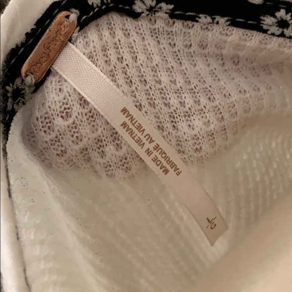 NWOT Free People blouse sz Lg - Picture 7 of 8